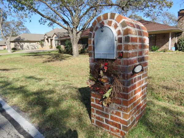 Brick Mailbox Replacement in Englewood