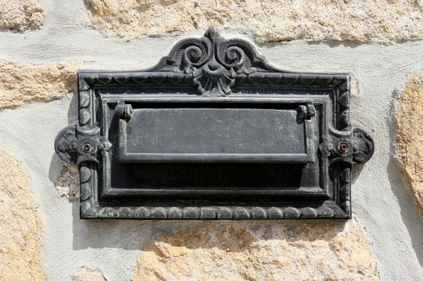 Stone Mailbox Installation in Englewood